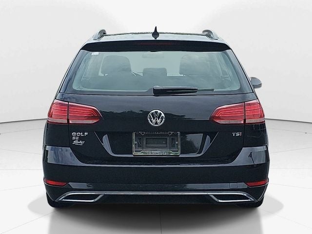 2018 Volkswagen Golf SportWagen SE