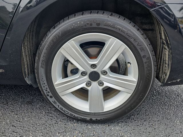 2018 Volkswagen Golf SportWagen SE
