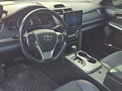 2014 Toyota Camry SE