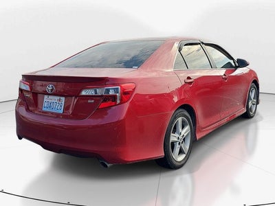 2014 Toyota Camry SE