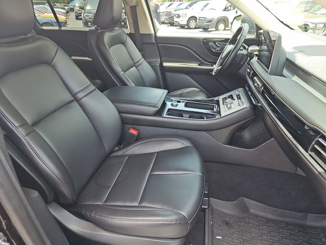 2023 Lincoln Aviator Standard