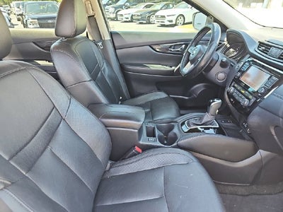 2020 Nissan Rogue SL