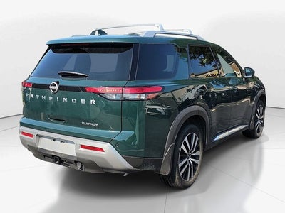 2025 Nissan Pathfinder Platinum