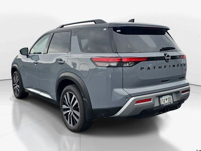 2025 Nissan Pathfinder Platinum
