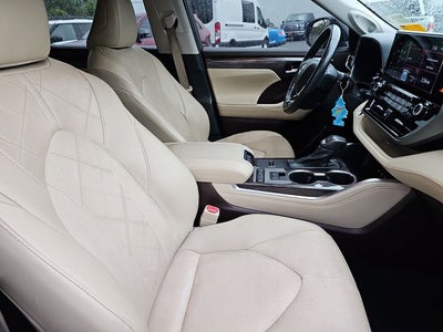 2021 Toyota Highlander Platinum