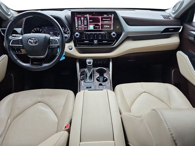 2021 Toyota Highlander Platinum