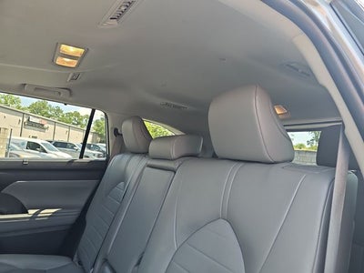 2023 Toyota Highlander XLE