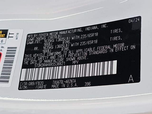 2024 Toyota Highlander LE