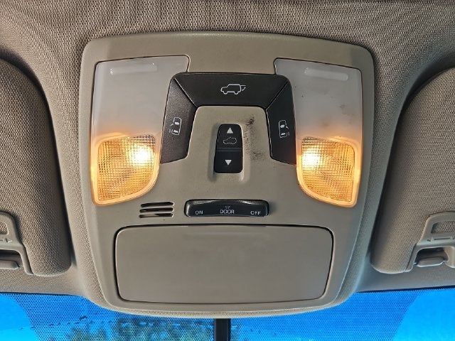 2016 Toyota Sienna XLE 8 Passenger