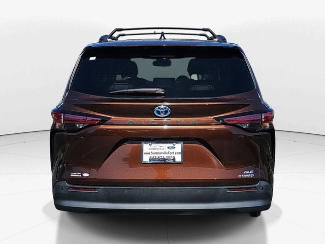 2021 Toyota Sienna XLE