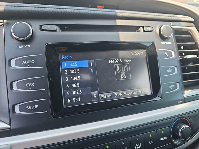 2019 Toyota Highlander LE
