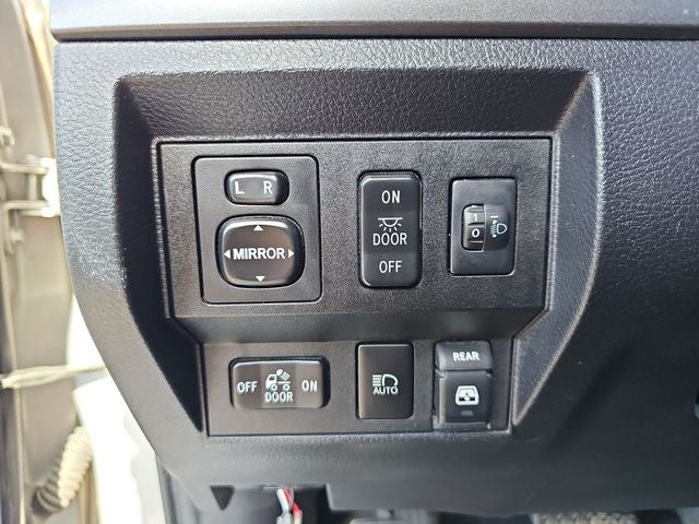 2018 Toyota Tundra SR5 CrewMax
