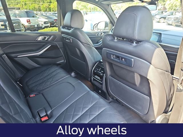 2023 BMW X5 sDrive40i