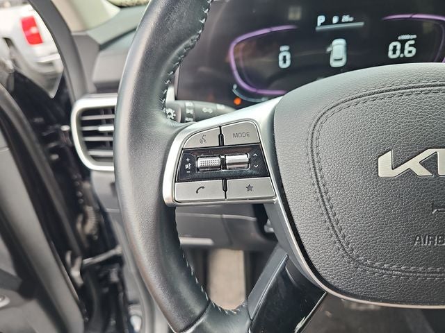2023 Kia Telluride LX