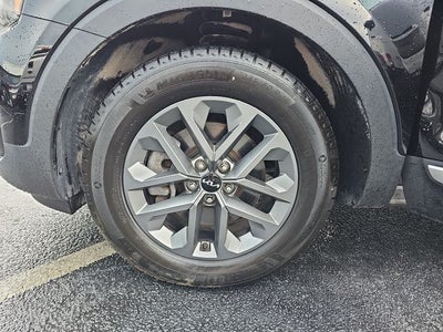 2023 Kia Telluride LX