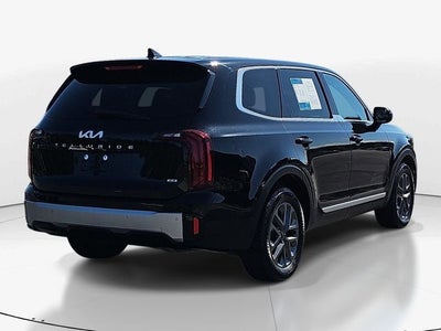 2023 Kia Telluride LX