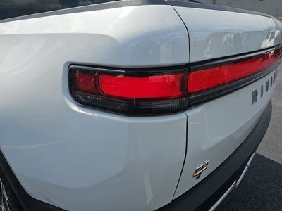 2022 Rivian R1T Adventure