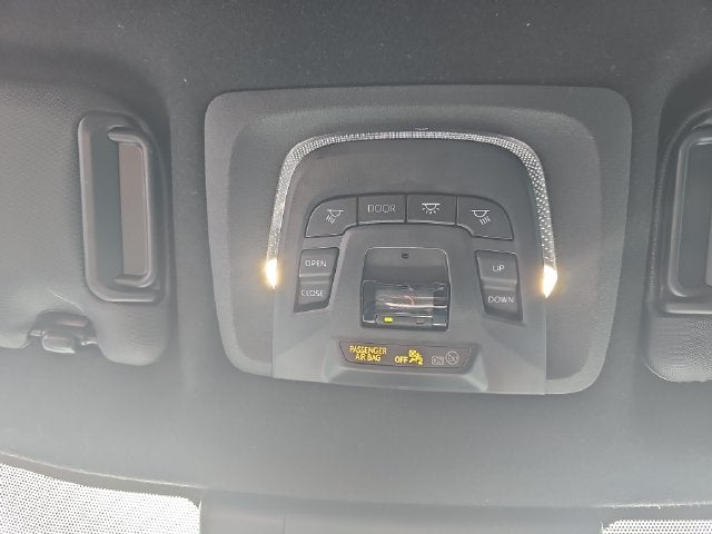 2024 Toyota Corolla Cross Hybrid XSE