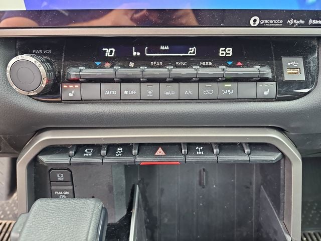2024 Toyota Sequoia SR5