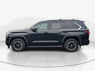 2024 Toyota Sequoia SR5