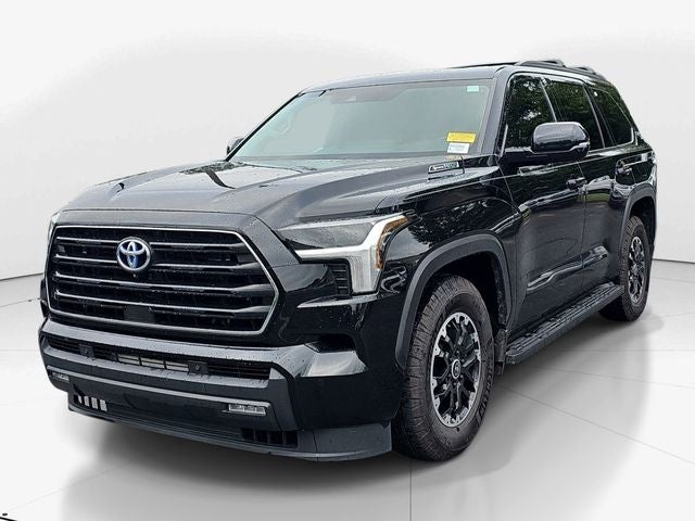 2024 Toyota Sequoia SR5