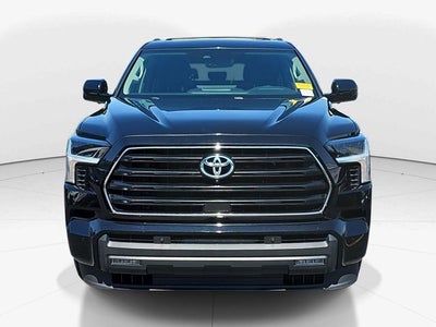 2024 Toyota Sequoia SR5