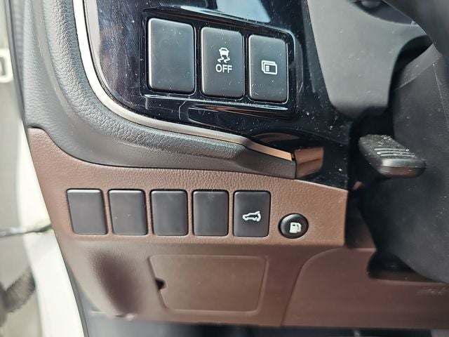 2018 Mitsubishi Outlander PHEV GT