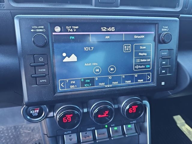 2022 Toyota GR86 Premium