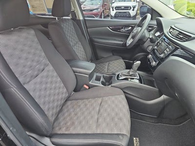 2017 Nissan Rogue Sport SV