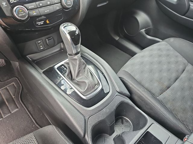 2017 Nissan Rogue Sport SV