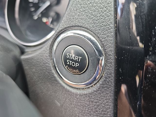 2017 Nissan Rogue Sport SV