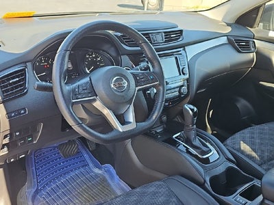 2020 Nissan Rogue Sport SV