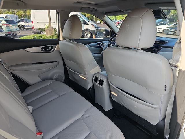 2020 Nissan Rogue Sport SL