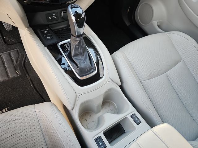 2020 Nissan Rogue Sport SL