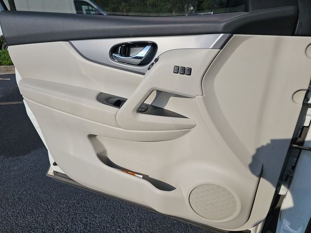 2020 Nissan Rogue Sport SL