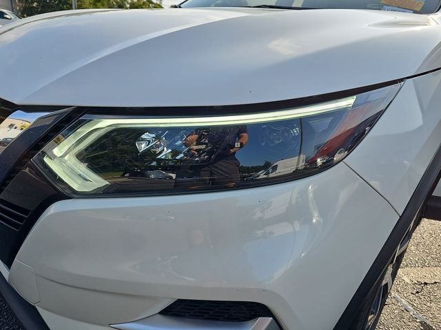 2020 Nissan Rogue Sport SL