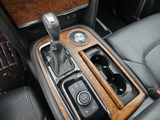 2022 Nissan Armada SL