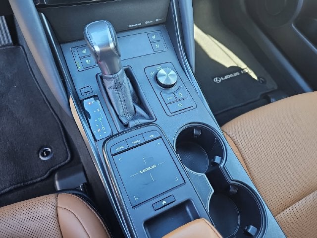 2024 Lexus IS 300