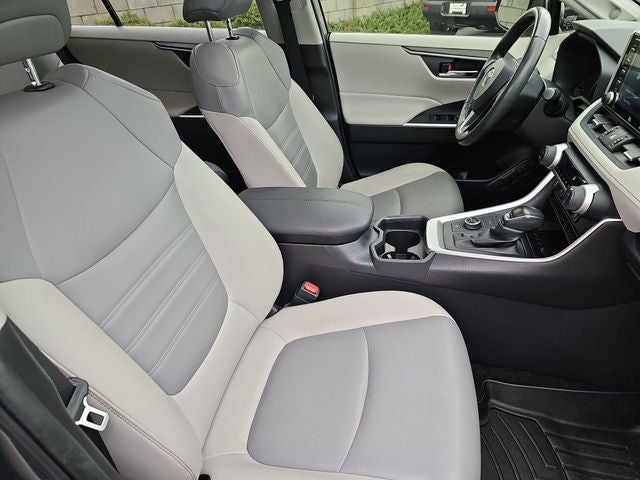 2021 Toyota RAV4 Hybrid XLE Premium