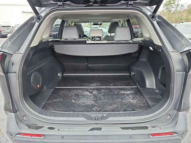 2021 Toyota RAV4 Hybrid XLE Premium