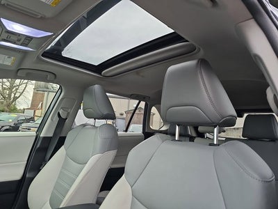 2021 Toyota RAV4 Hybrid XLE Premium