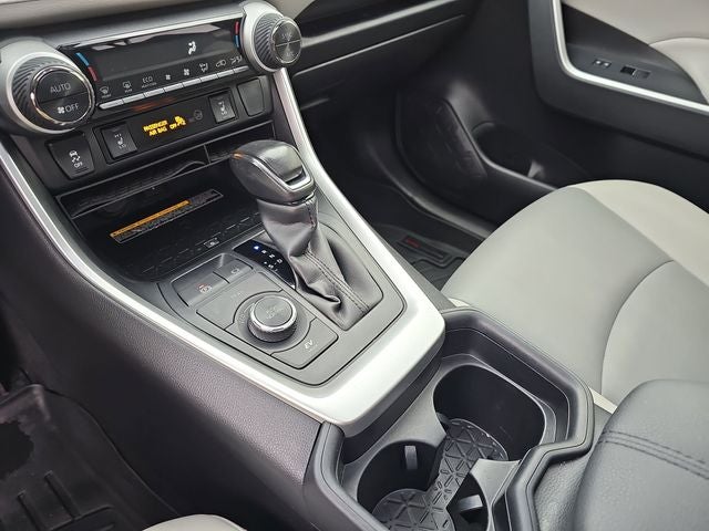 2021 Toyota RAV4 Hybrid XLE Premium