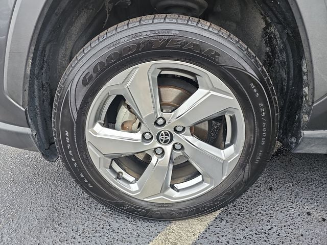 2021 Toyota RAV4 Hybrid XLE Premium