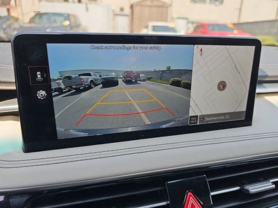 2025 Genesis G70 2.5T