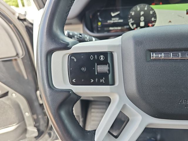 2025 Land Rover Defender 110 S