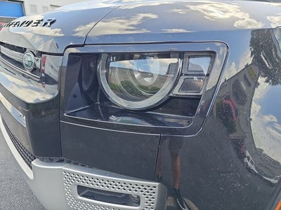 2025 Land Rover Defender 110 S