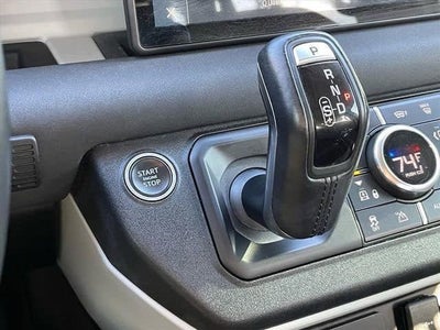 2020 Land Rover Defender 110 SE
