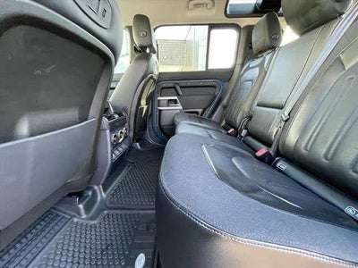2020 Land Rover Defender 110 SE