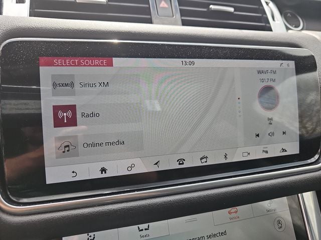 2022 Land Rover Range Rover Sport HSE Silver Edition