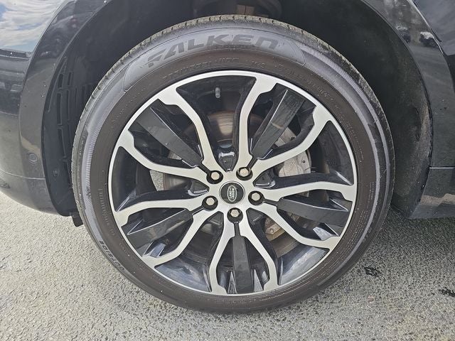 2022 Land Rover Range Rover Sport HSE Silver Edition